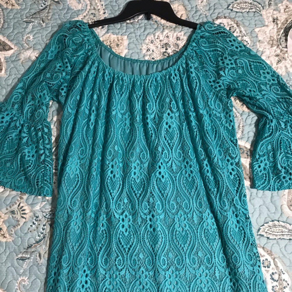 Boutique style lace dress